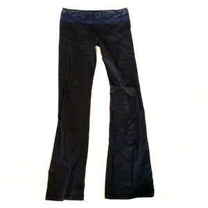 LuLuLemon Size 10 Long REVERSIBLE Yoga Pants